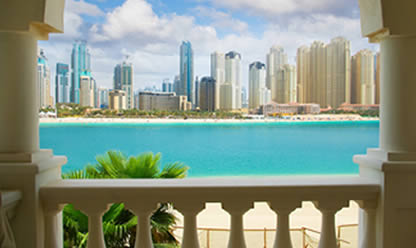 Tour a ESENCIAS DE DUBAI Y ABU DHABI RUBI 2023 en español | Tours a Africa